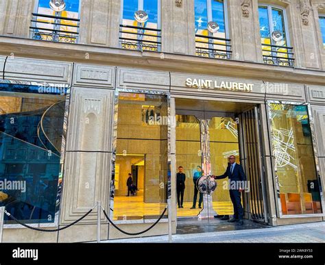 ysl paris hours|YSL champs elysées Paris.